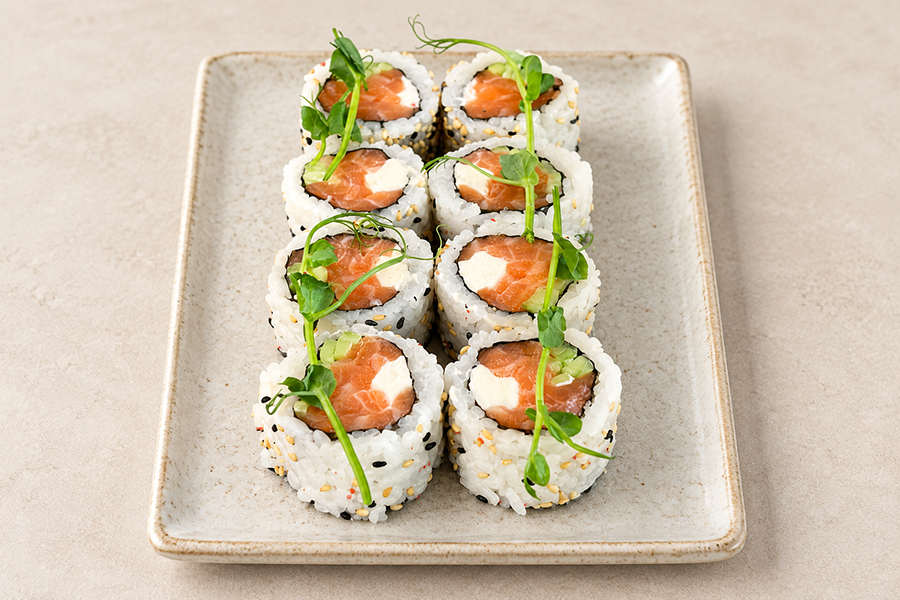 Salmon Roll — KAYASUSHI.MD